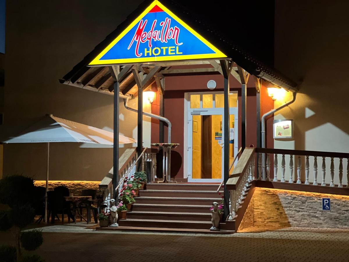 勋章酒店 马格德堡 外观 照片