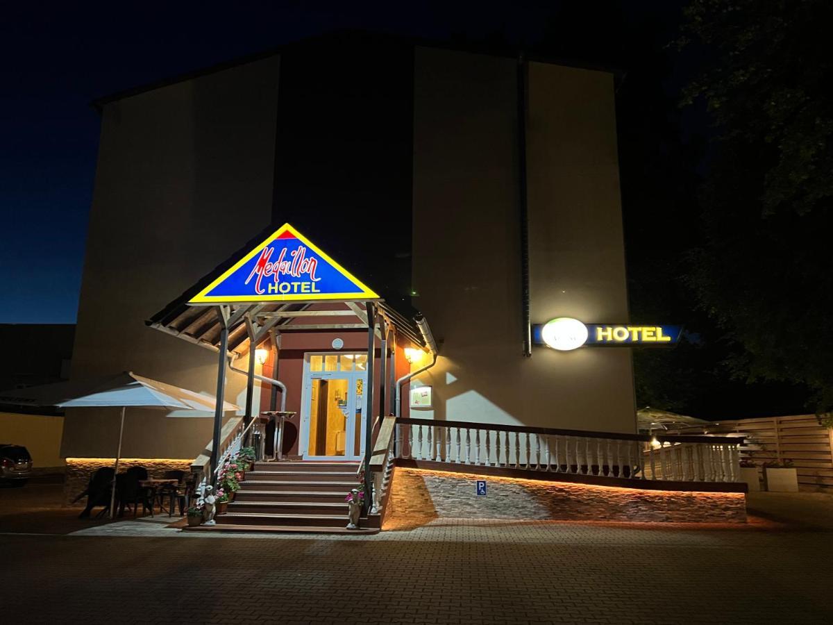 勋章酒店 马格德堡 外观 照片